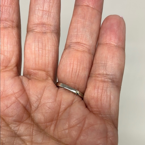 😀 2/$15 Pretty Silver Plated Heart Ring with Faux Diamond - Picture 6 of 10